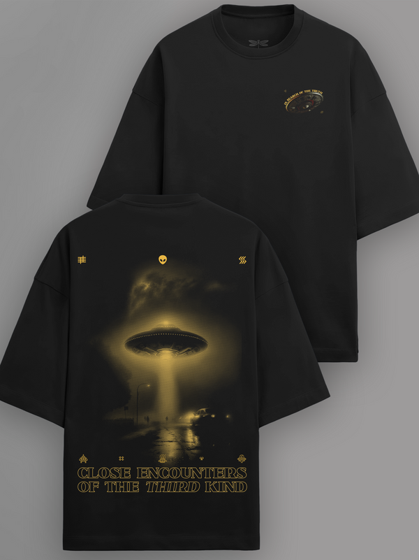 Close Encounters (Terry Cotton) Oversized T-Shirt